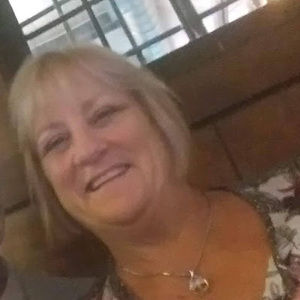 Meet your Posher, Janet